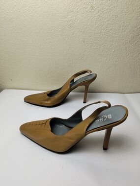 BCBG 10B Tan Pointed-Toe Slingback Stiletto Heels